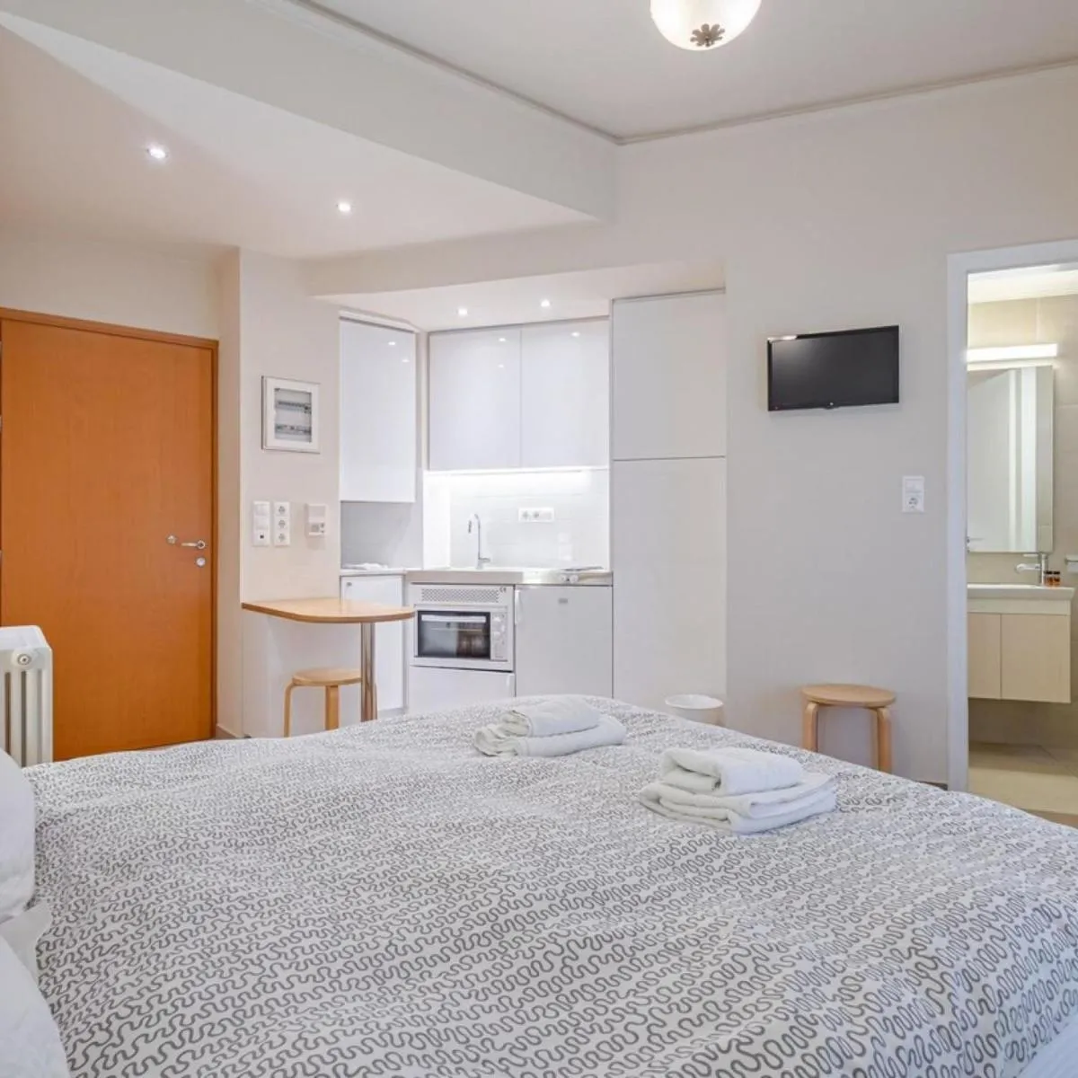 Image 3 of Boutique Studio Acropolis