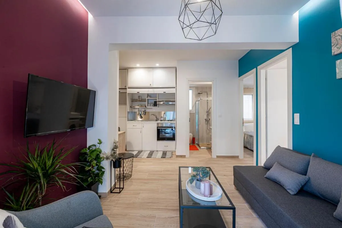 Image 2 of Calliope Apartment
