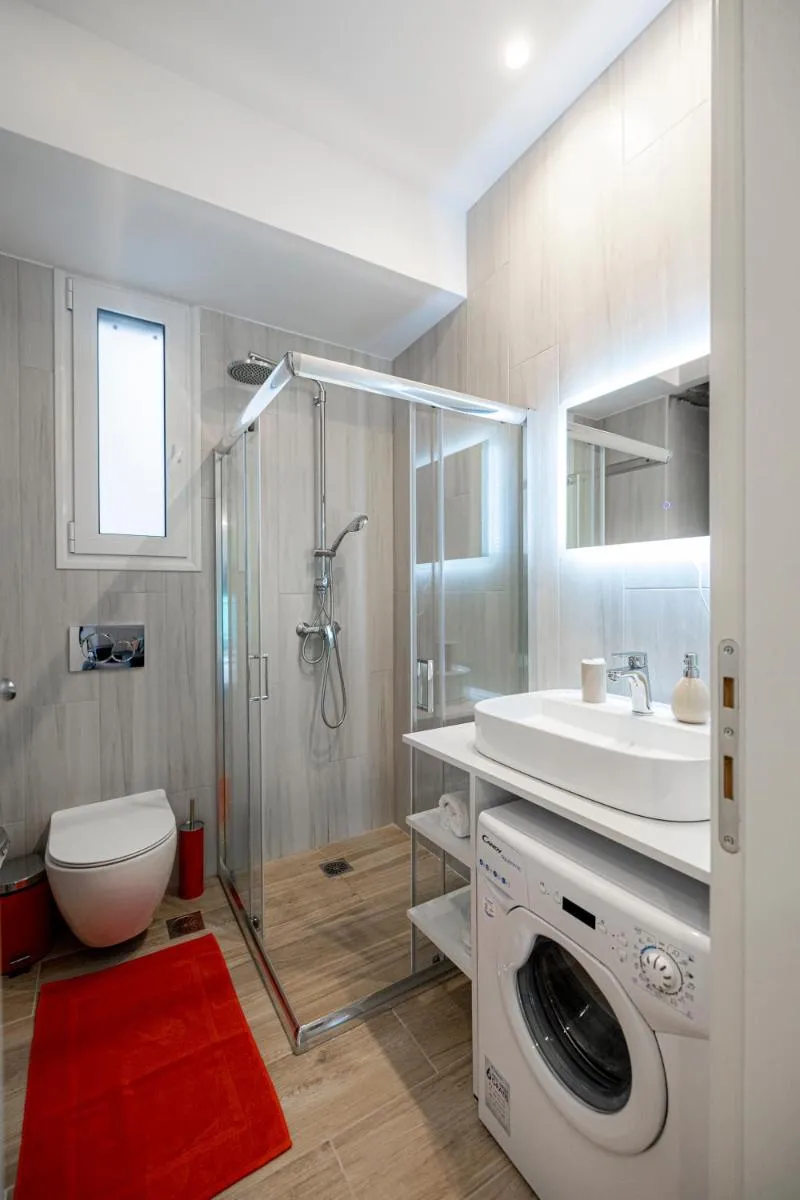 Image 3 of Calliope Apartment