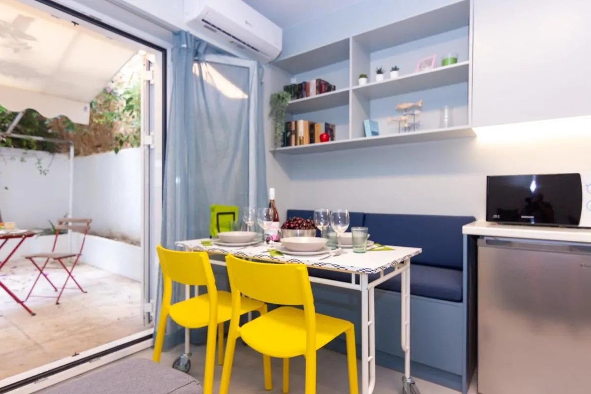 Image 4 of Calm apartment near Panathenaic Stadium