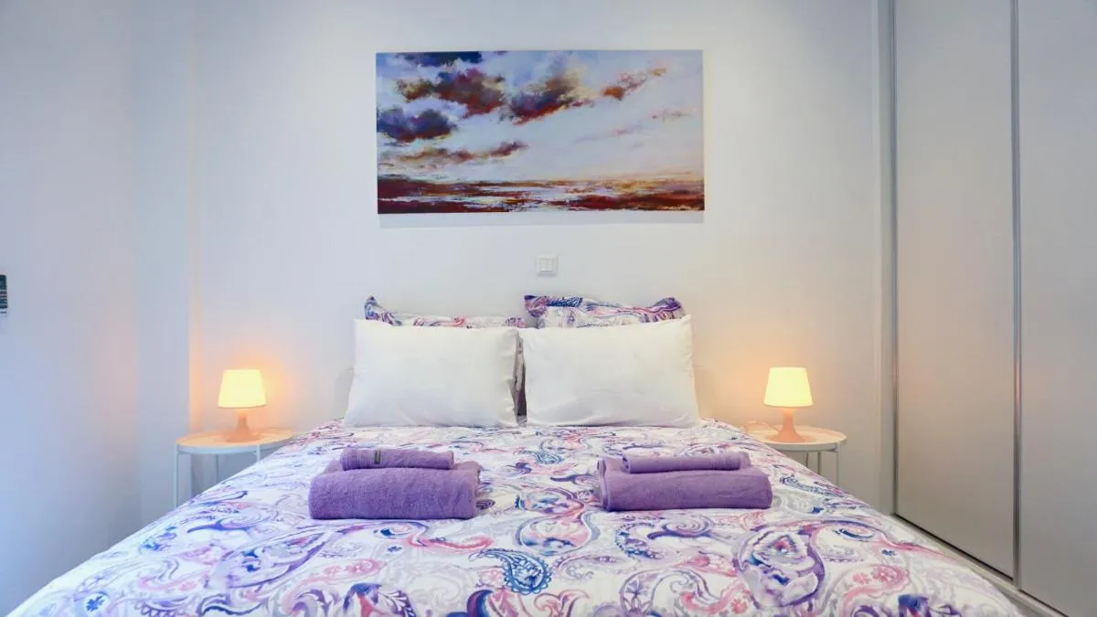 Image of Central, Bright Apt in Athens near Metro