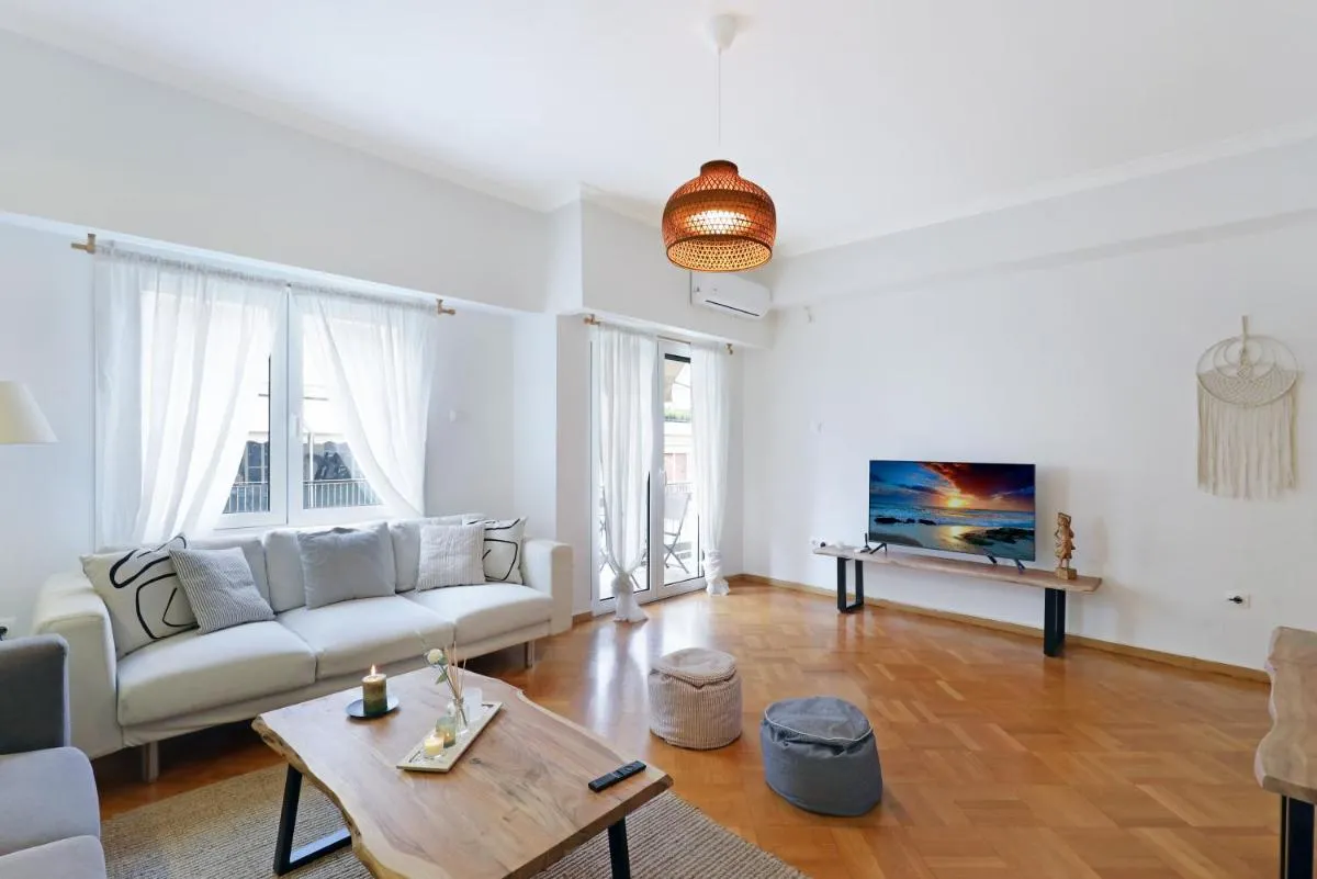 Image 1 of Central Kolonaki flat B – Greecing