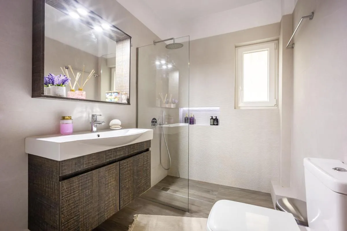 Image 6 of Central Pagrati Luxury