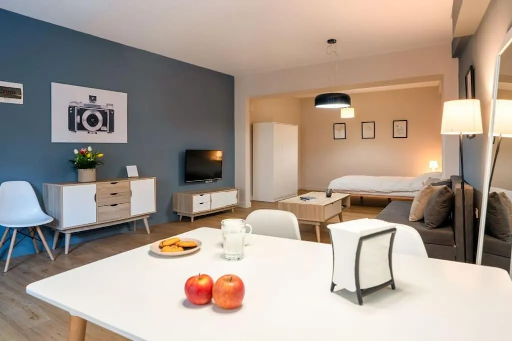 Image 6 of Central, Spacious studio 5 min walk to Acropolis