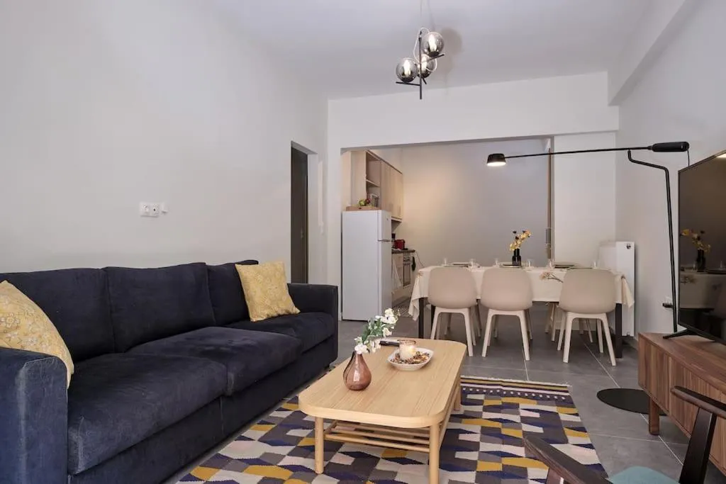 Image 3 of Chic Apt with All Comforts in the Heart of Athens!