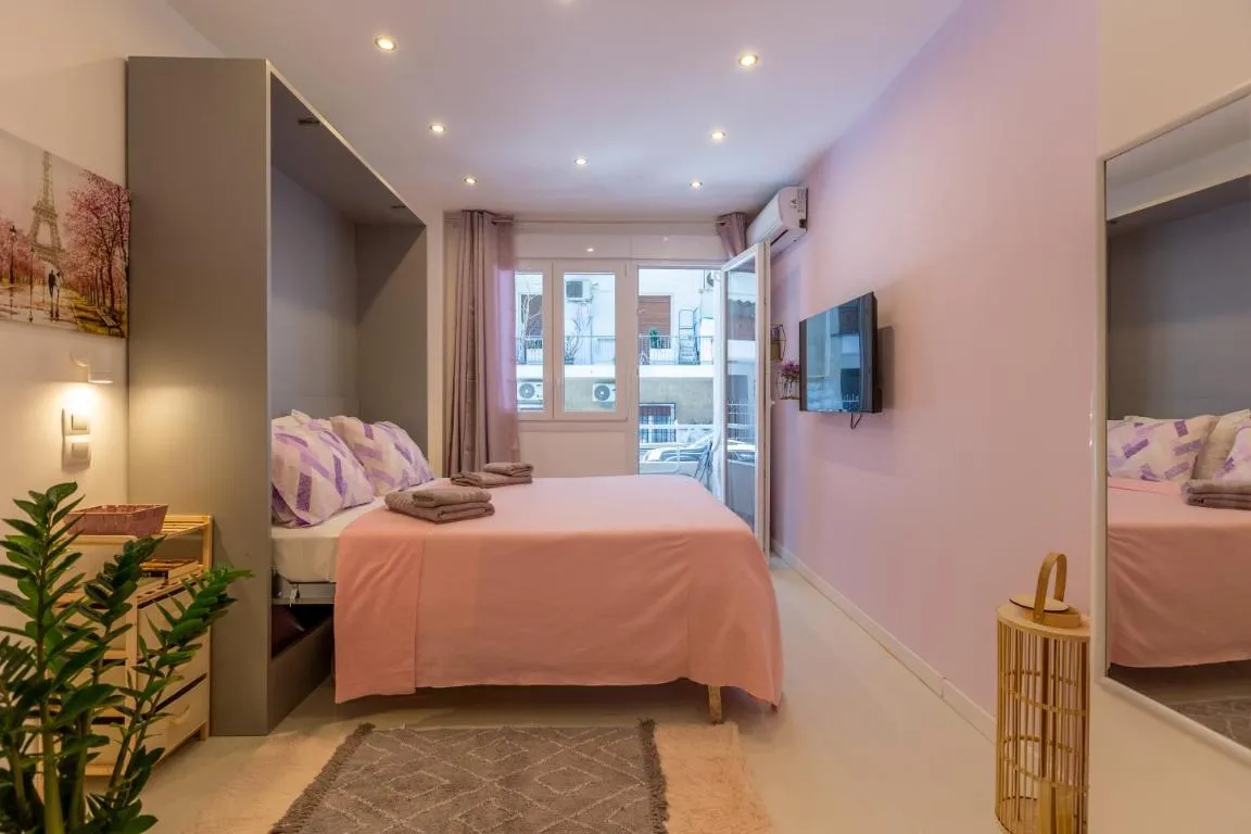 Image of Chic New Pagrati suite