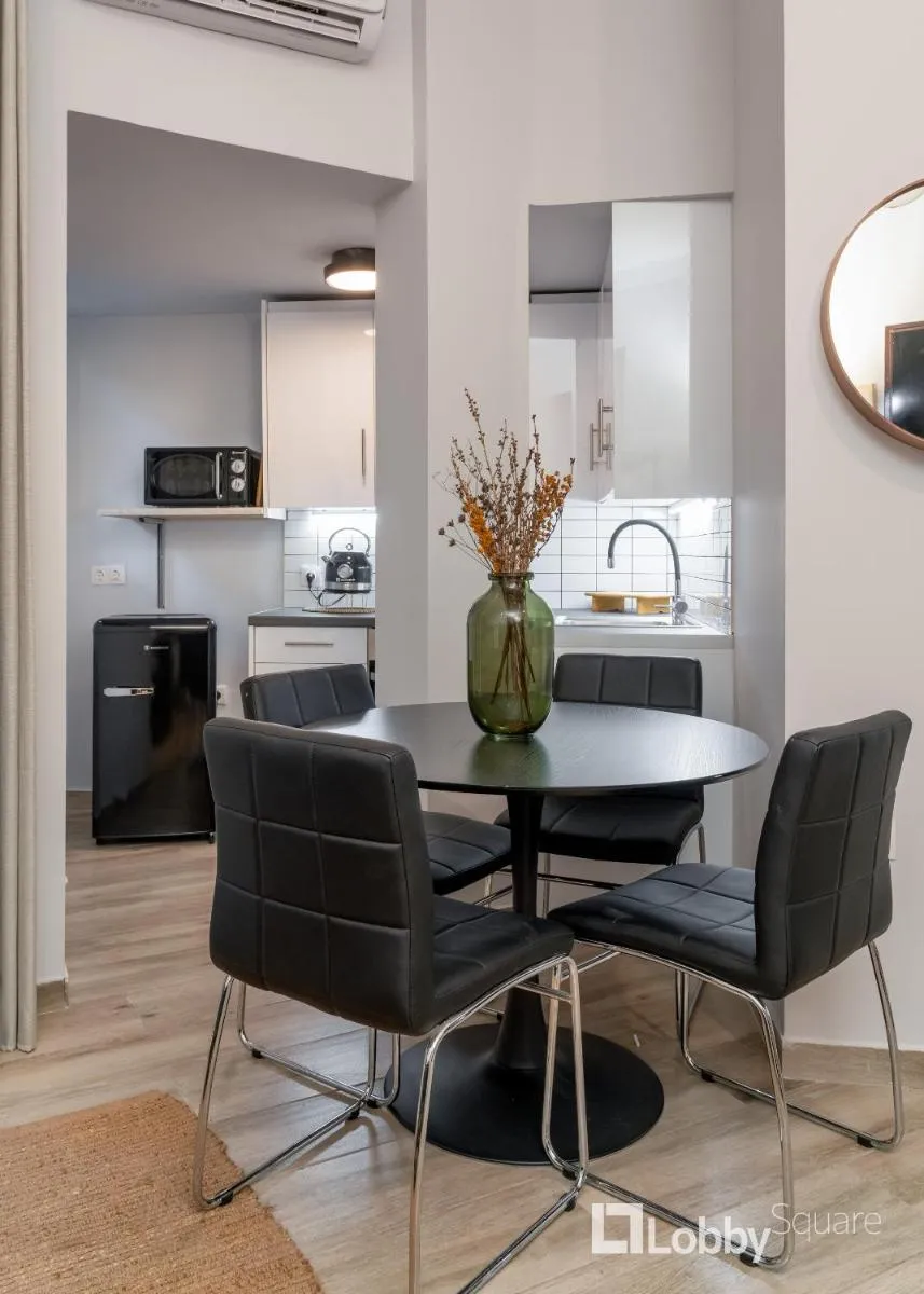 Image 3 of CityLiv Apartment by LobbySquare