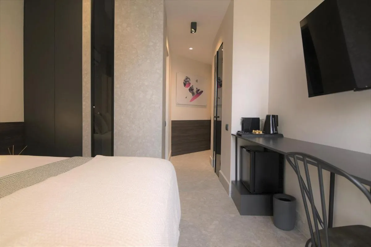 Image 2 of Cityzoe Athens Suites
