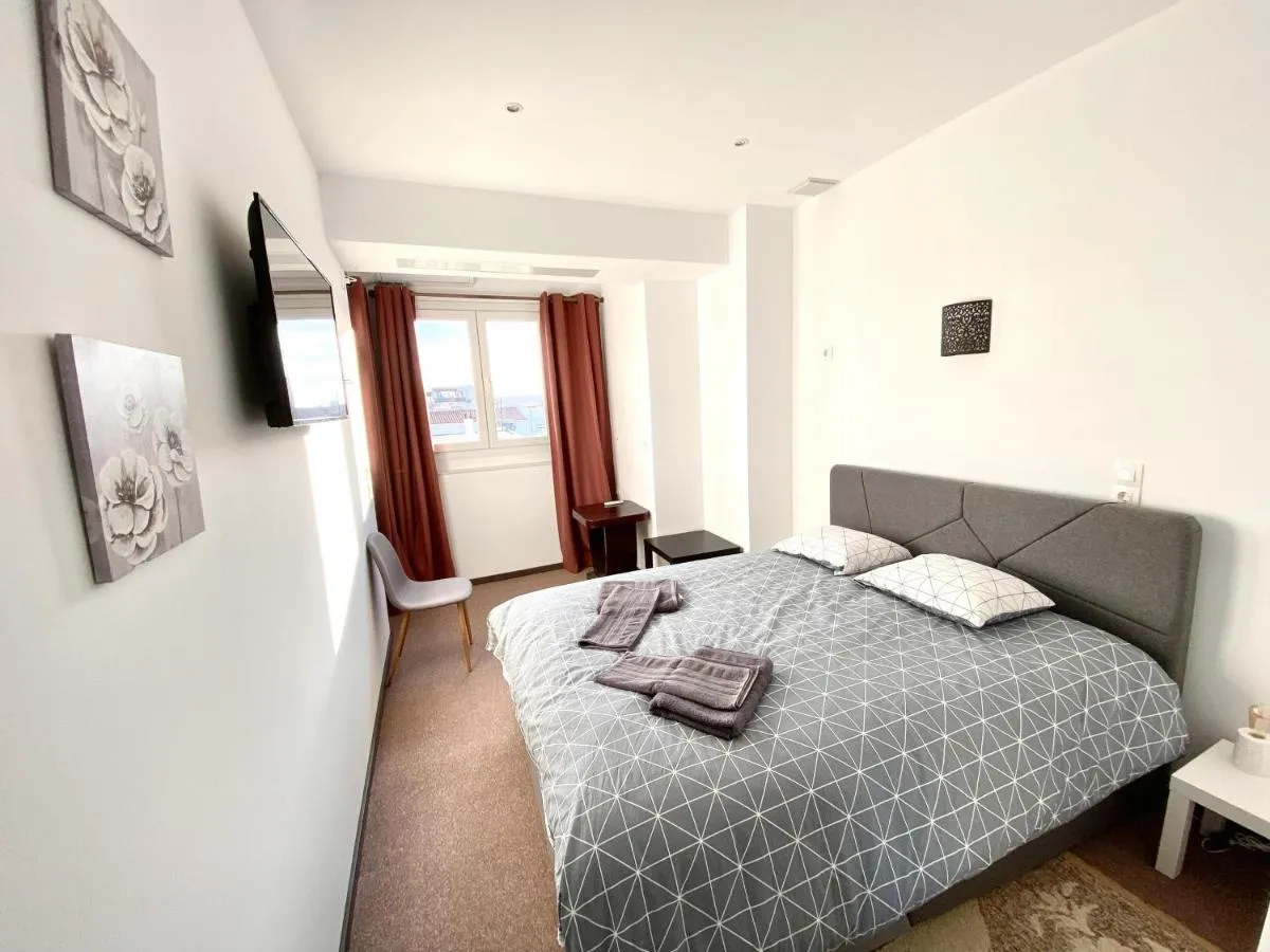 Image 1 of Classic 2 Bedroom Apartment Next to Metro – Marousi