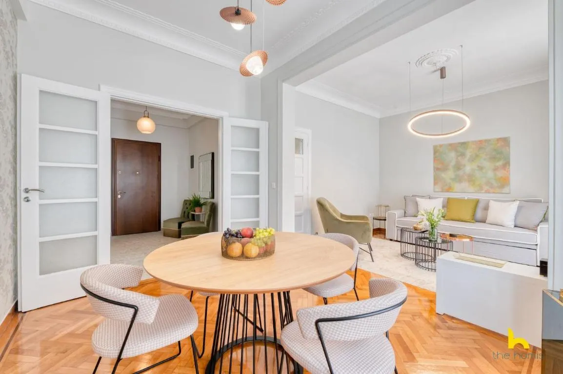 Image of Contemporary 2-BDR APT near Kalimarmaro & Alsos Park!