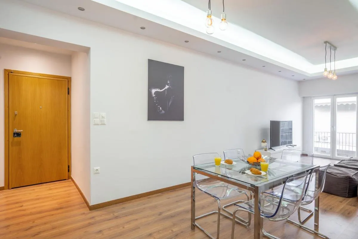 Image 3 of Cozy Apartment – Greecing