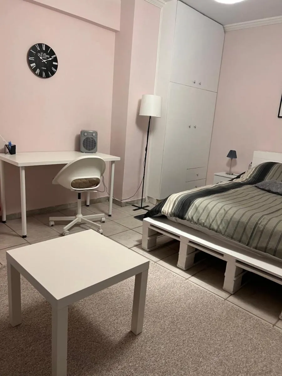 Image 1 of Cozy Apartment in Neos Kosmos