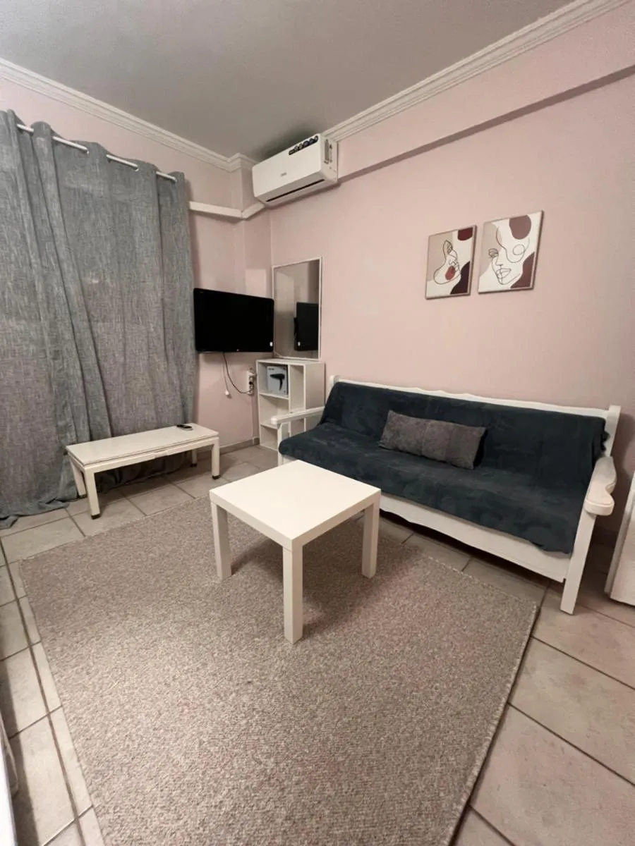Image 4 of Cozy Apartment in Neos Kosmos
