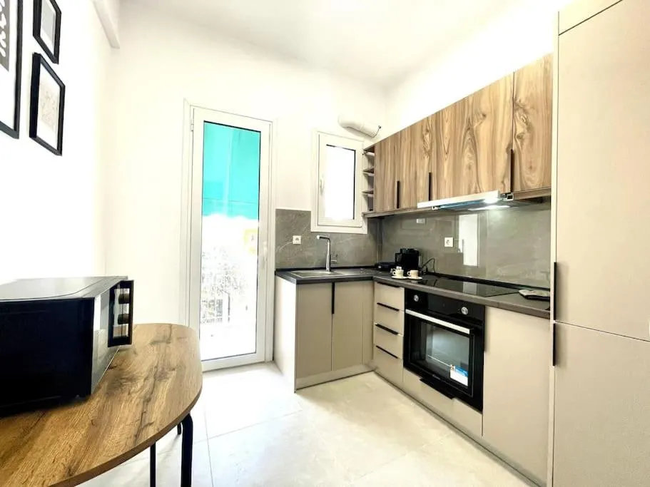 Image 2 of Cozy Athens – Greecing