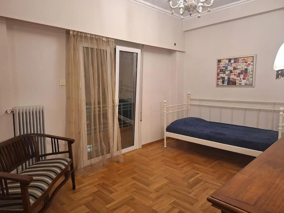 Image 5 of Cozy apartment next to metro station