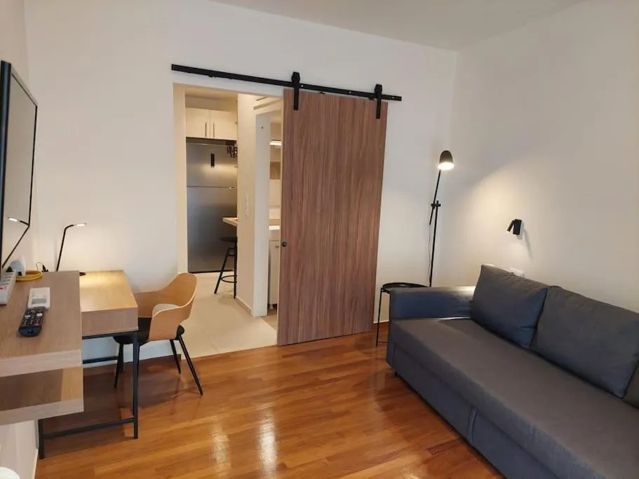 Image 4 of Cozy, sunbathed, 30m2 apartment
