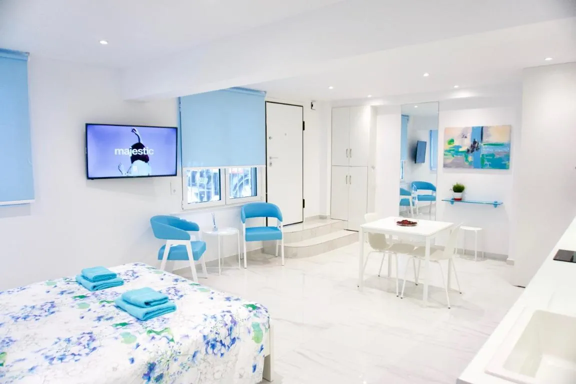 Image of Cute and Convenient Studio in Athens Center