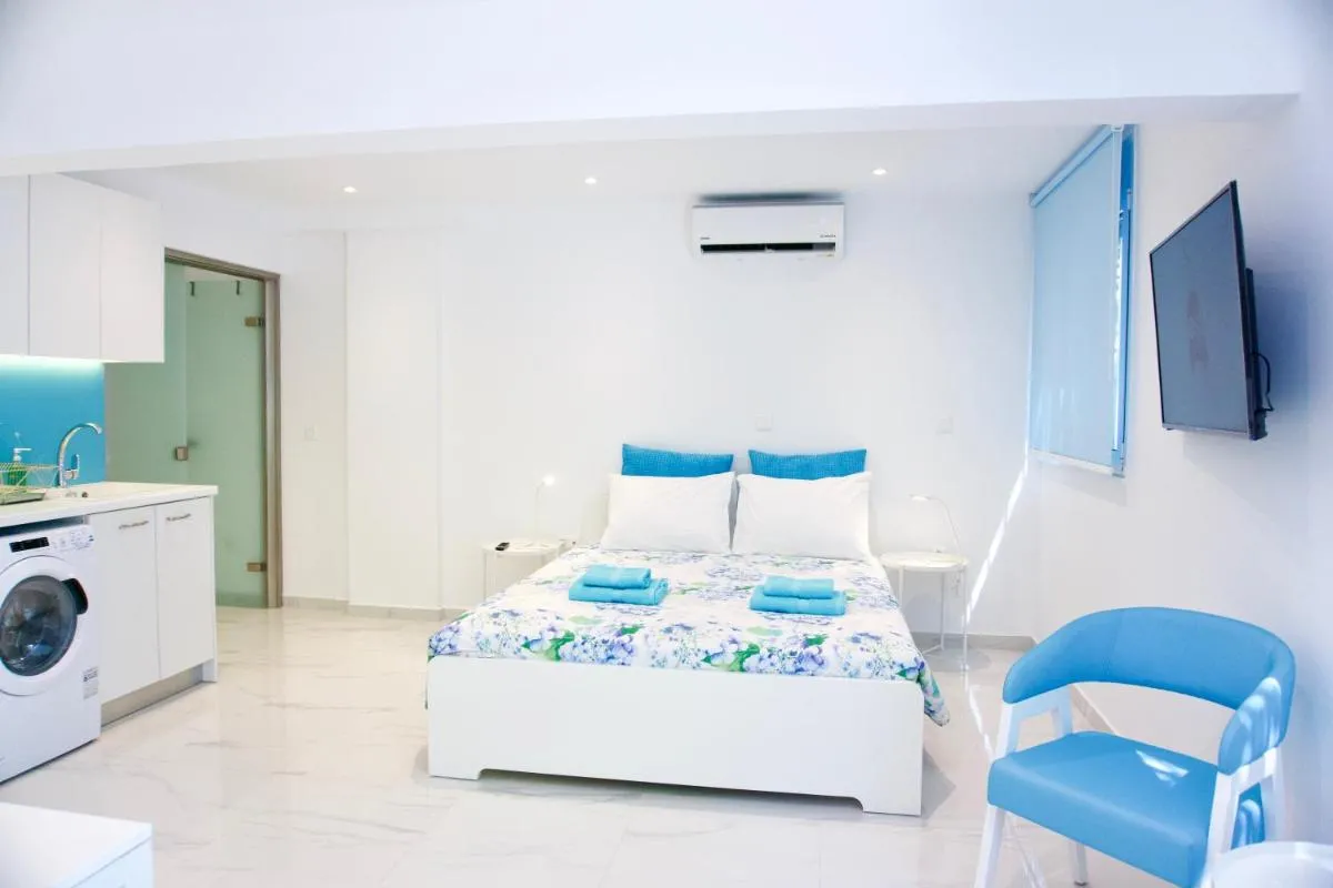 Image 1 of Cute and Convenient Studio in Athens Center