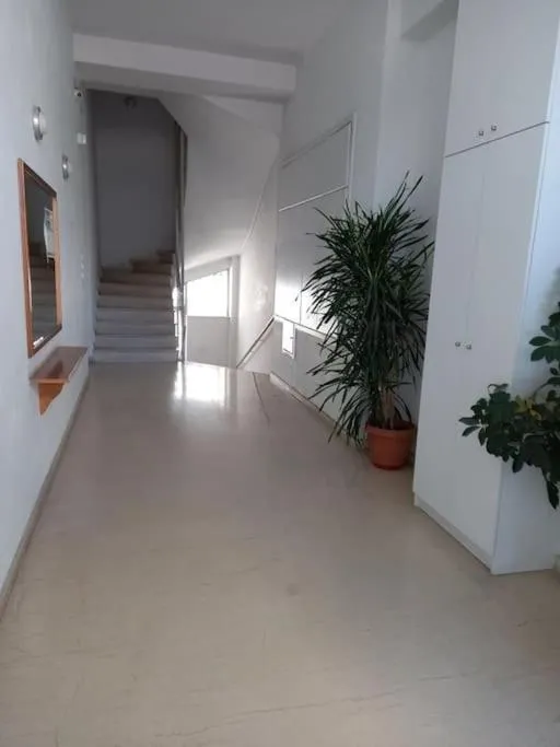 Image 2 of D1 Serenity Studio