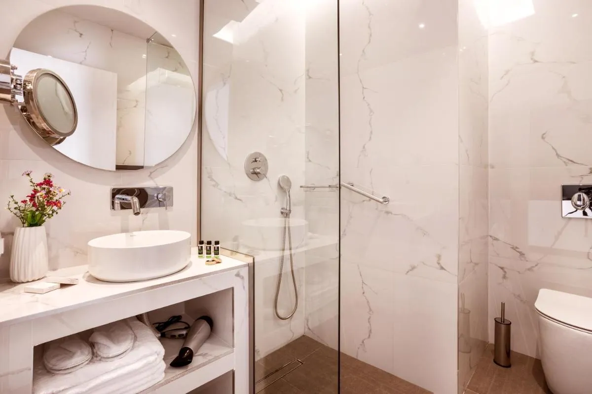Image 2 of DAYS City Suites Athens