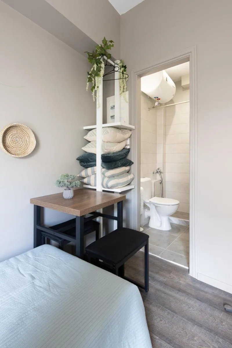 Image 5 of Designed 2 Room Apartment – 15′ walk to Acropolis