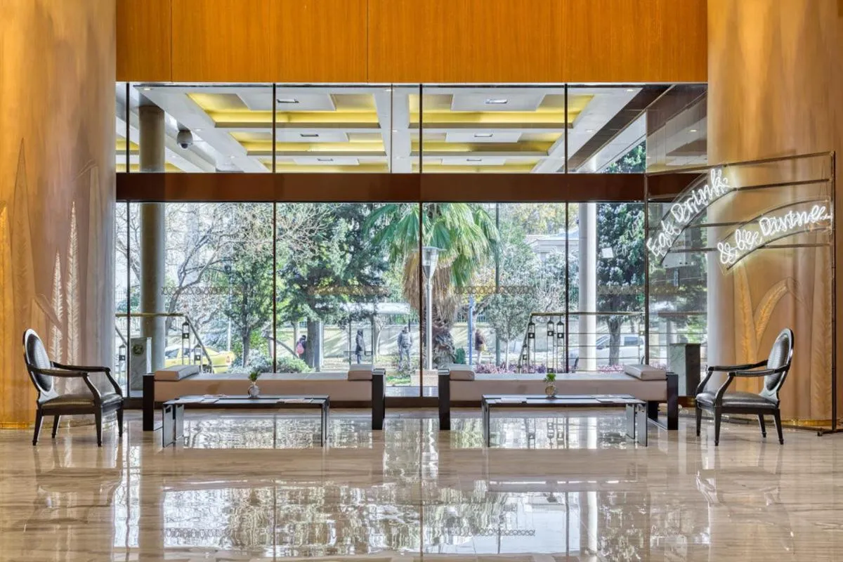 Image 6 of Divani Caravel