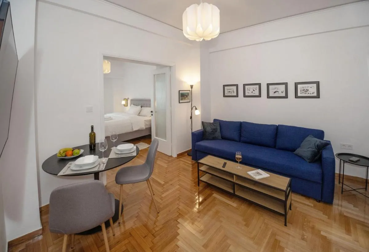 Image 2 of Downtown exceptional studio Syntagma