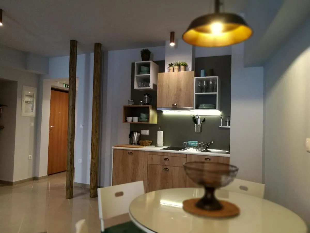 Image 2 of Dynasta Central Suites