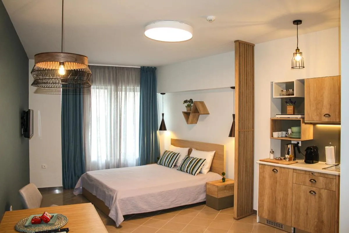 Image 3 of Dynasta Central Suites
