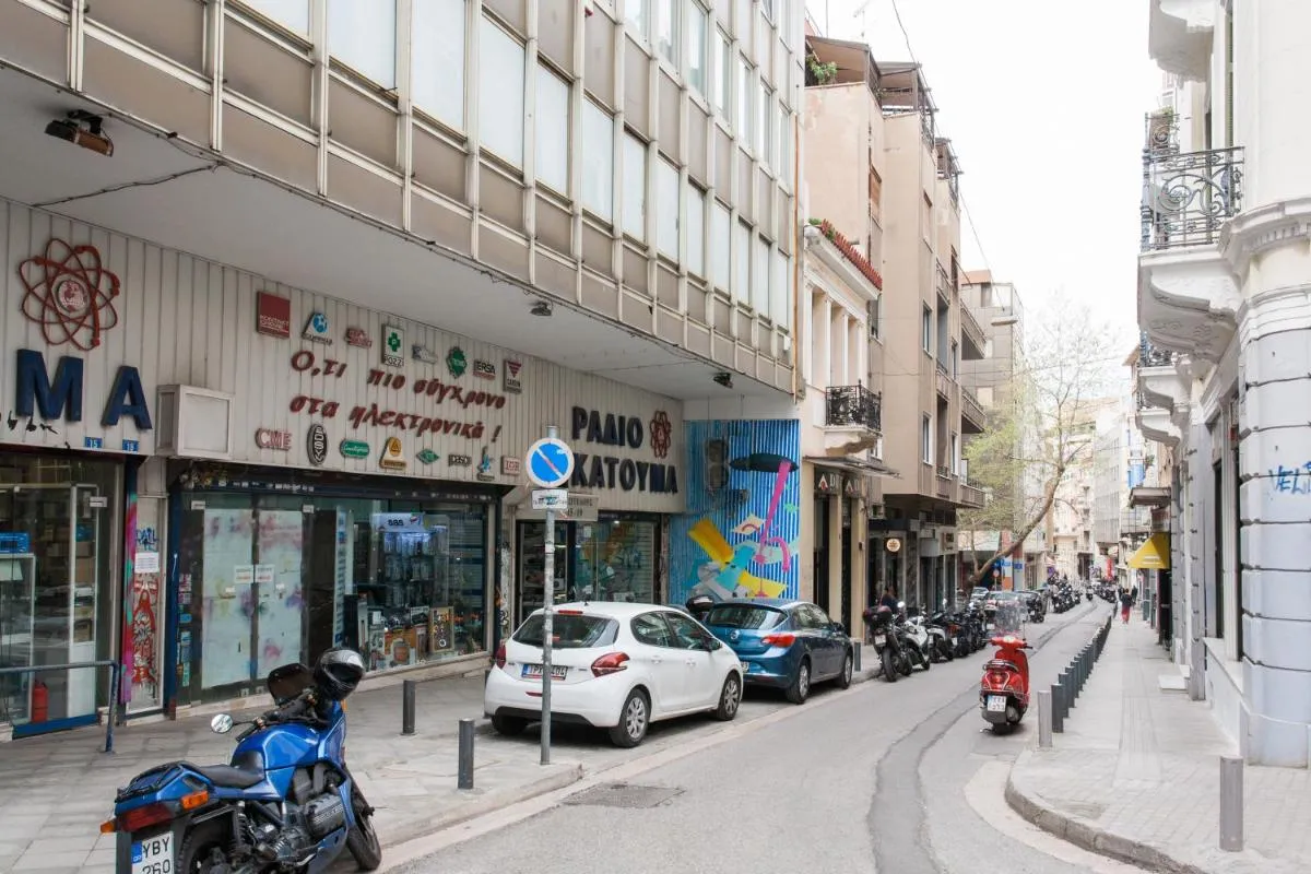Image 5 of Dynasta Central Suites