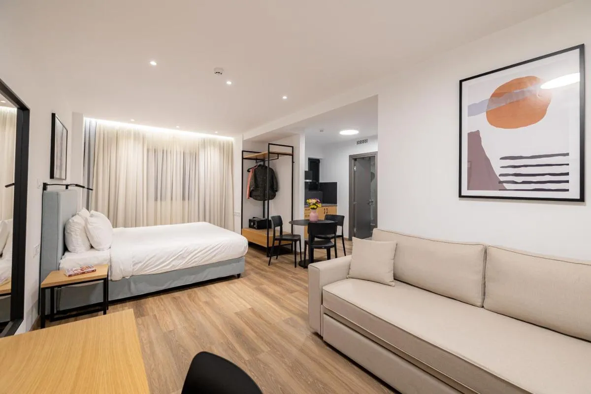 Image 1 of Earos Urban Living