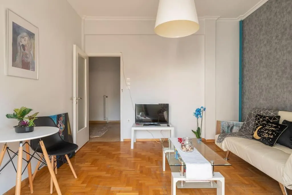 Image 2 of Eχquisite apt in Acropolis-plaka/vaccinatedHost