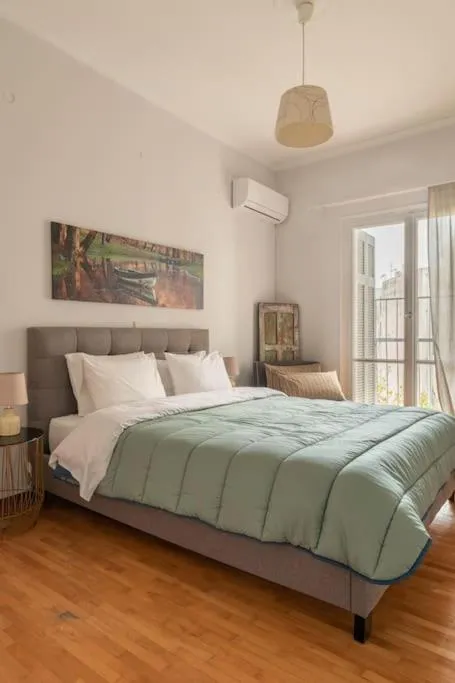 Image 3 of Eχquisite apt in Acropolis-plaka/vaccinatedHost