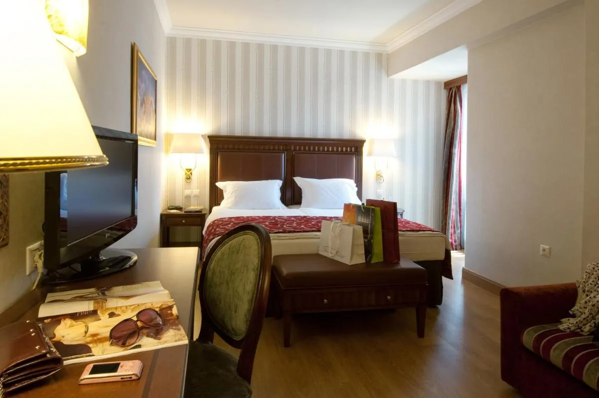 Image 4 of Electra Hotel Athens