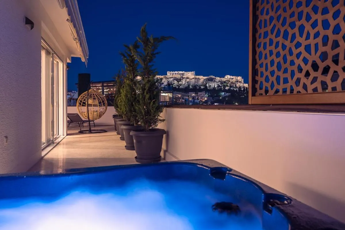 Image 3 of Elegant 2BR with Jacuzzi & Acropolis View