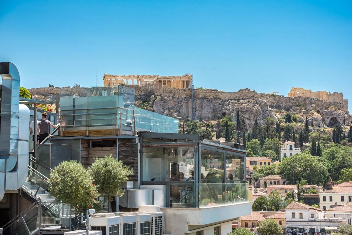Image 6 of Elegant 2BR with Jacuzzi & Acropolis View