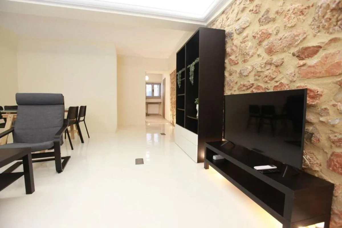 Image 4 of Elegant studio at the Acropolis hills