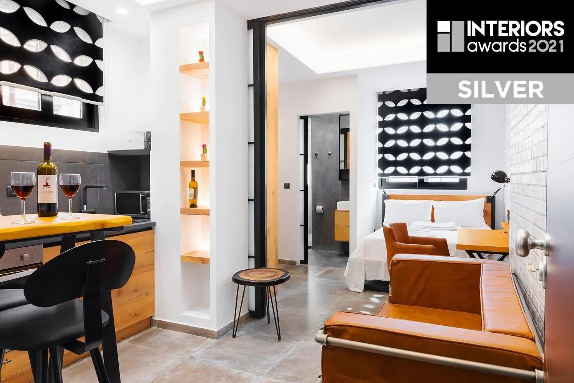 Image of Emilie in Athens – Central design awarded flat Syntagma E3