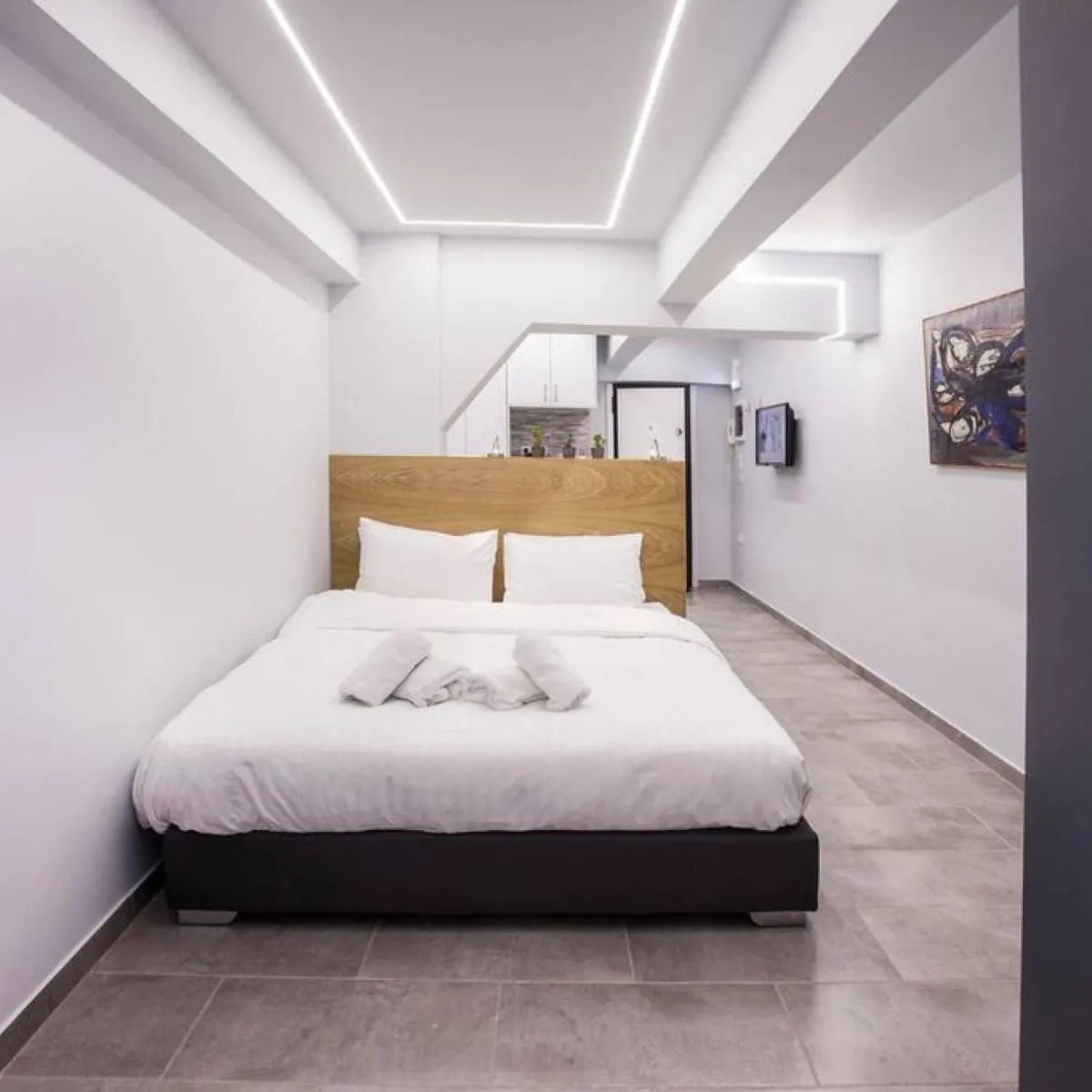 Image 5 of Exclusive New Modern Apartment at Syntagma Square