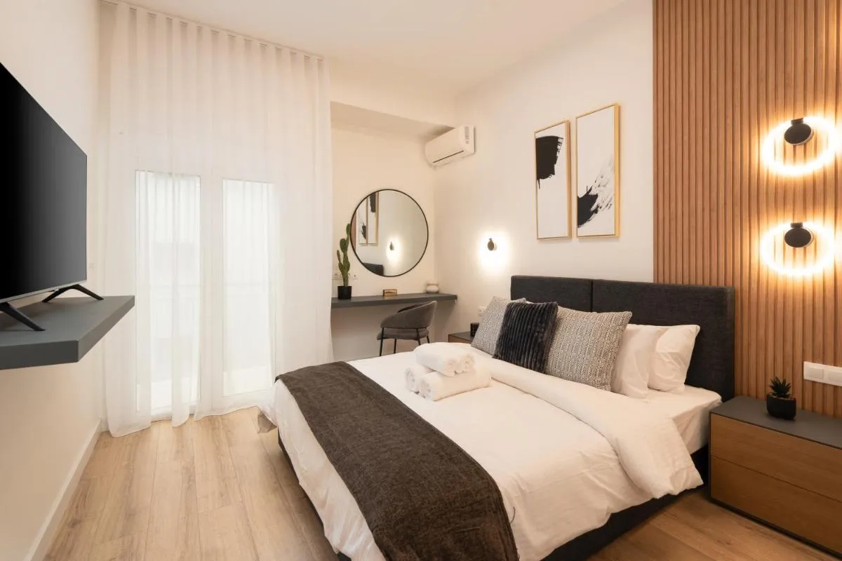 Image 1 of Exclusive and Deluxe Apartment in Athens City