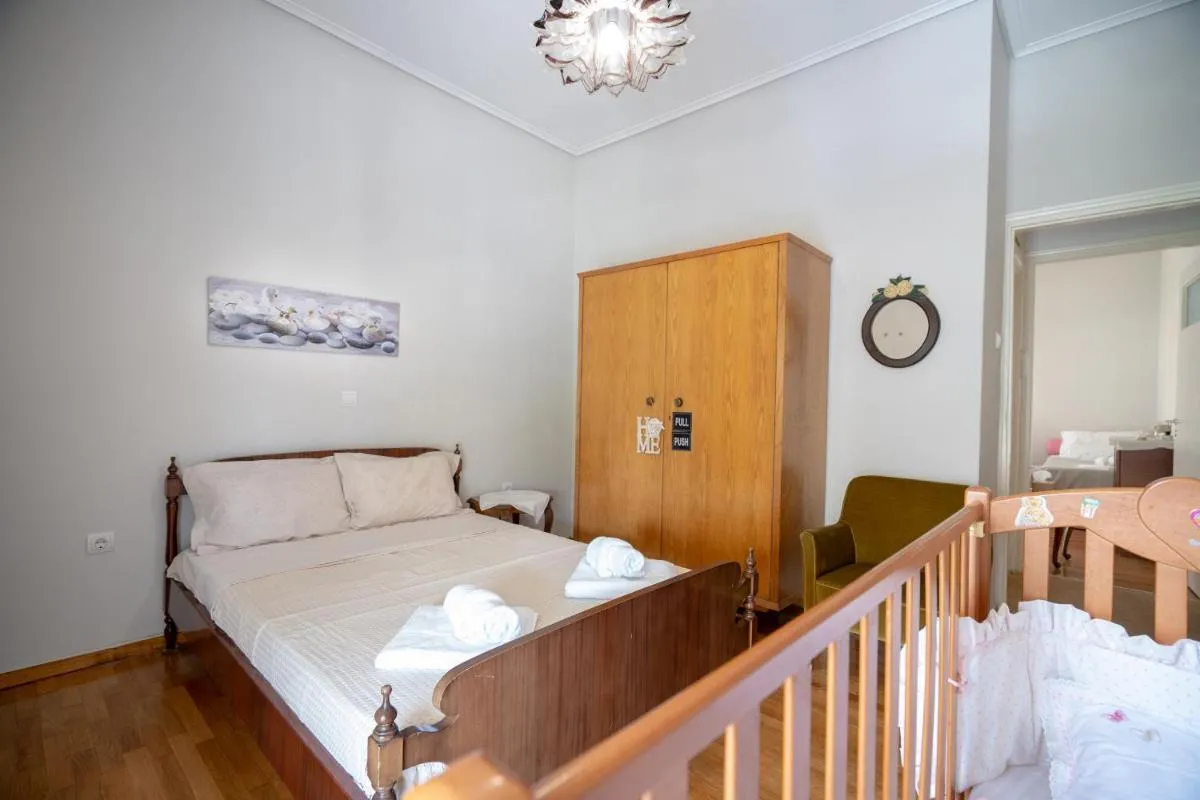 Image 4 of Family apartment at Kalithea 2 bedrooms 4 pers