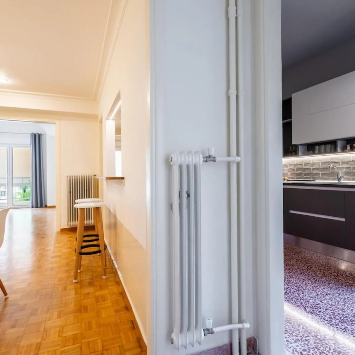 Image 2 of Friday Venus Luxury Apartment