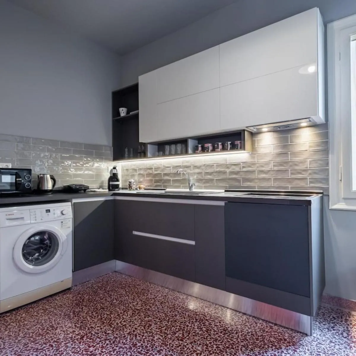Image 3 of Friday Venus Luxury Apartment