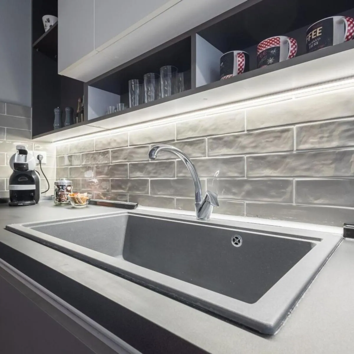 Image 4 of Friday Venus Luxury Apartment