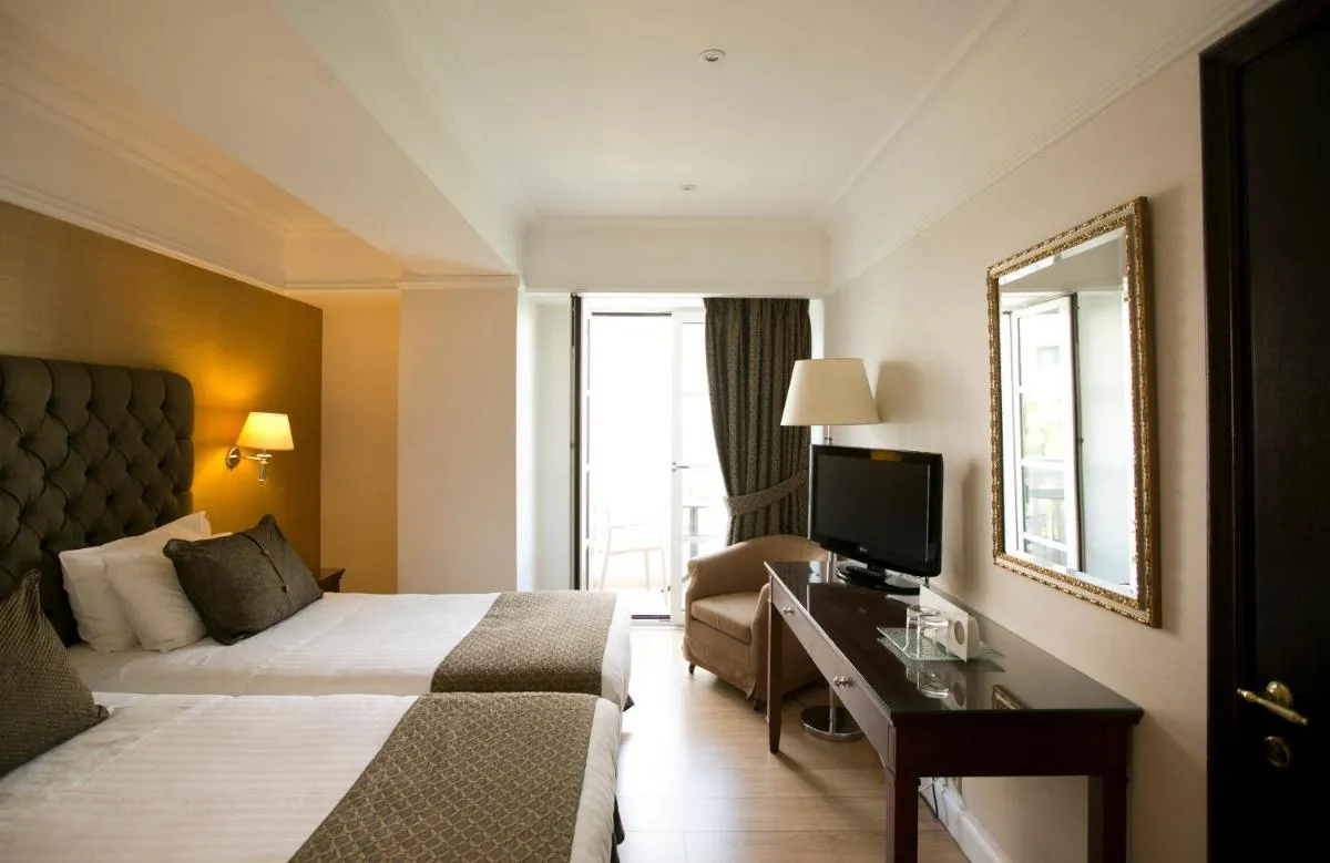Image 2 of Hera Hotel
