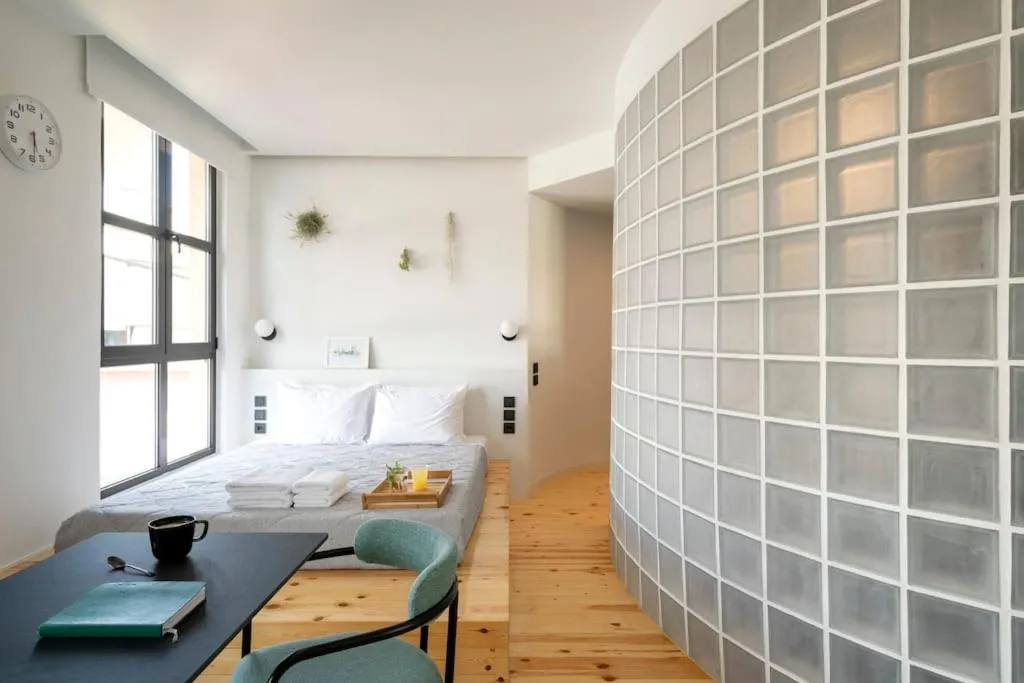 Image of Hoppersgr- Amazing apt in the heart of Athens – 4