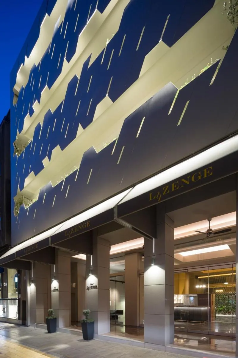 Image 3 of Hotel Lozenge