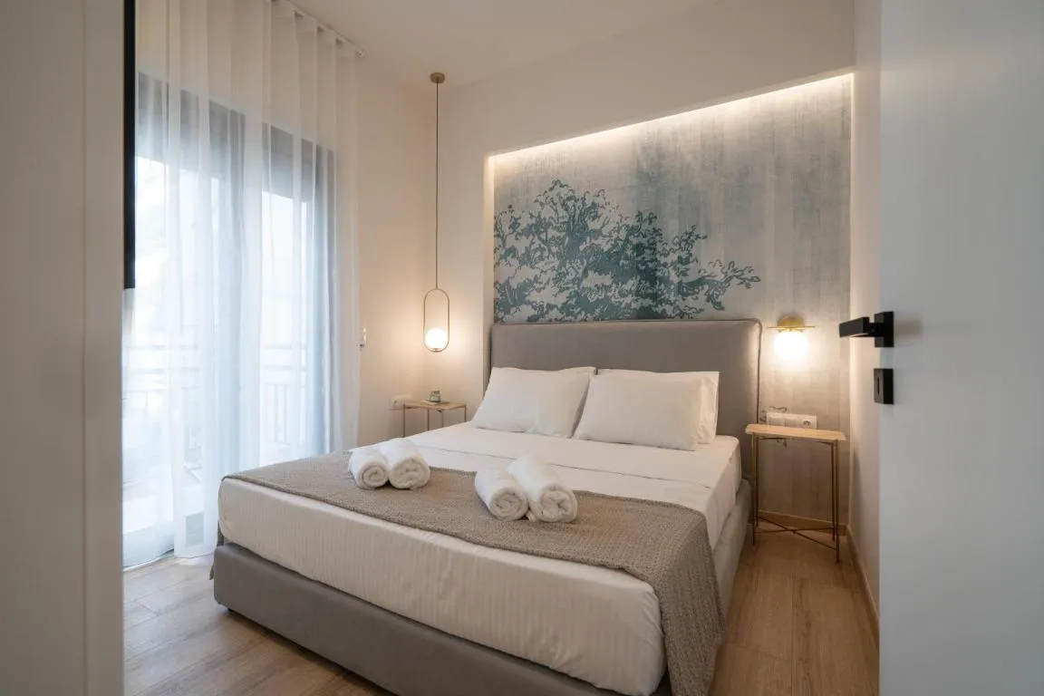 Image of IO SUITES