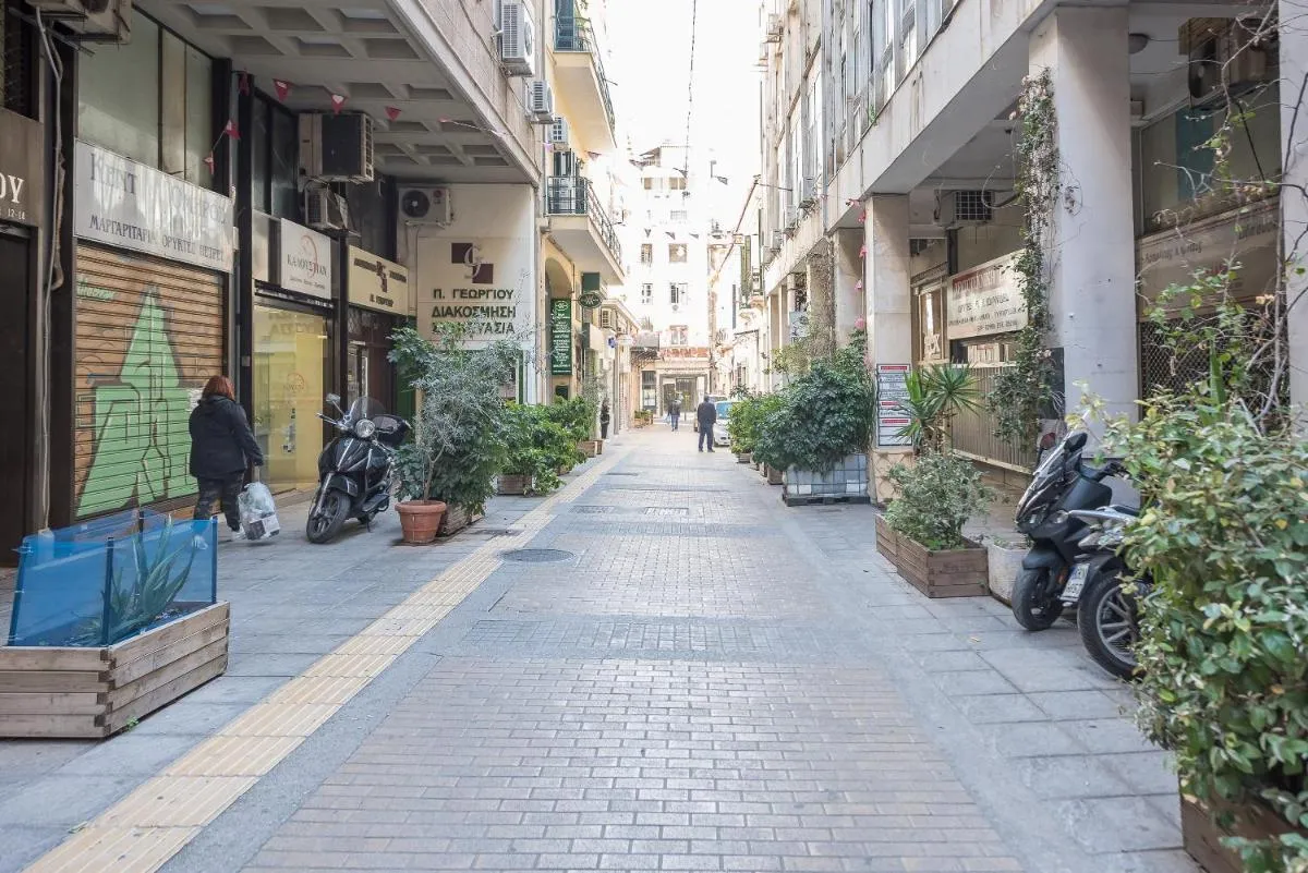 Image 5 of Iguana Gold Luxury Suites 1min from Ermou str