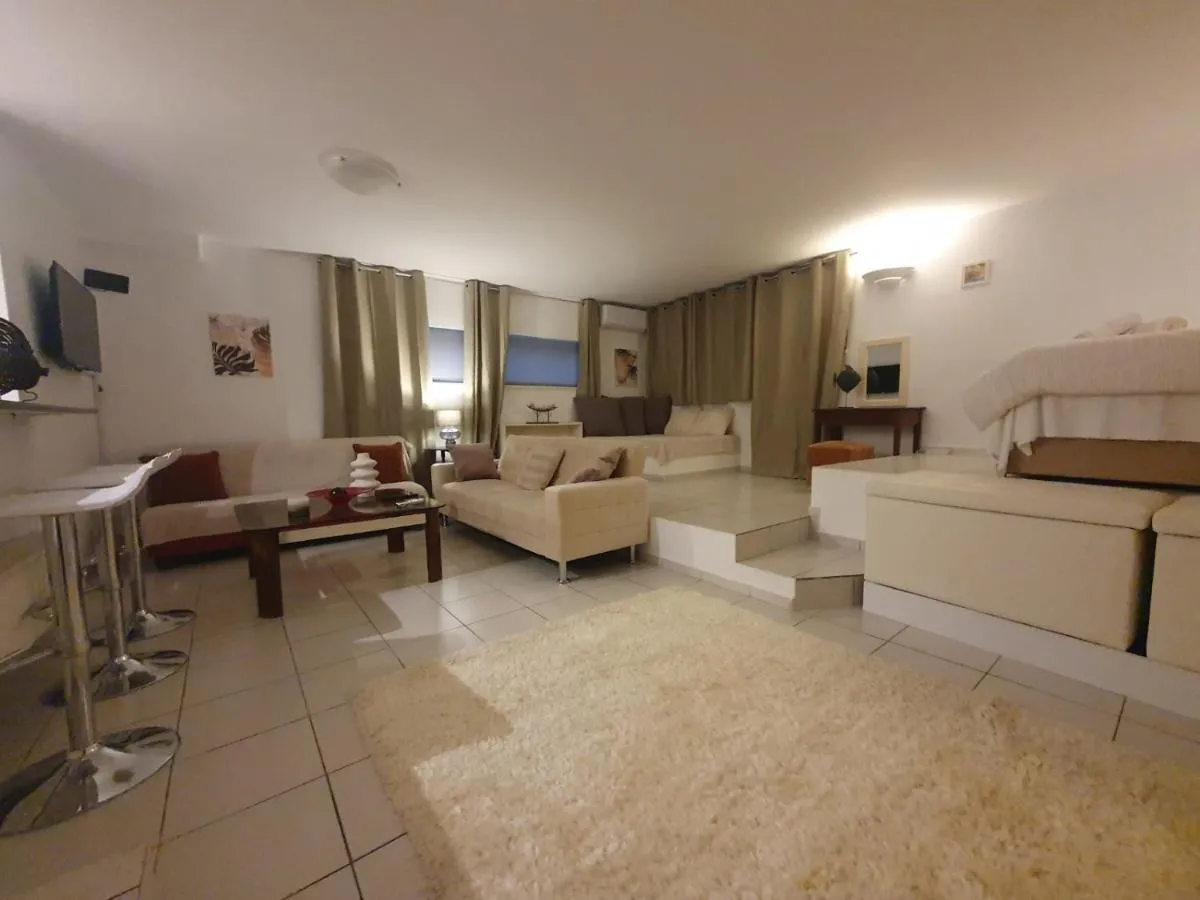 Image 4 of Ina’s Cosy Studio 55m2, Koukaki, Acropolis 7′